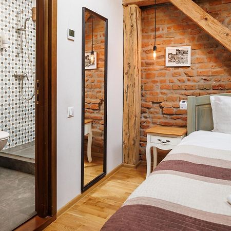 Отель Wood House Republicii Брашов Экстерьер фото